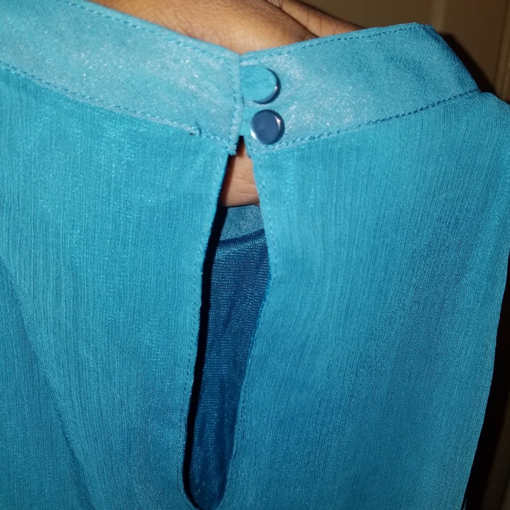 Turpqoise ruffle - Picture 4 of 5